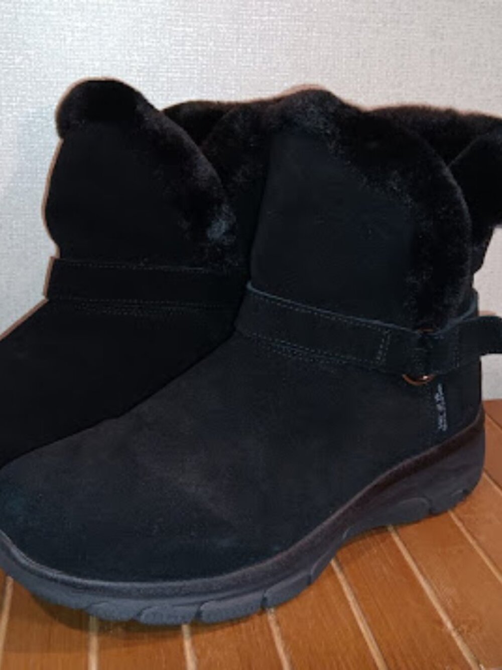 Skechers Slip-ins Boots Women's 11 Black Easy Going Water-Repellent Suede Fur - Picture 2 of 10